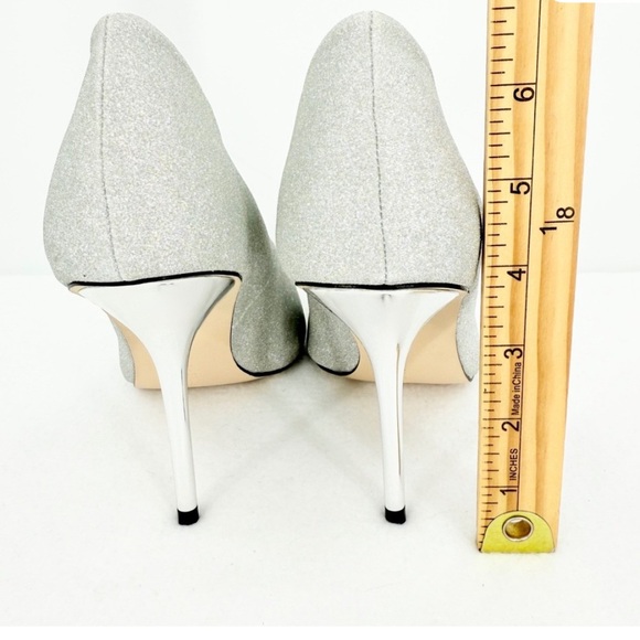 Good American Shimmering Silver Heels - Picture 6 of 10